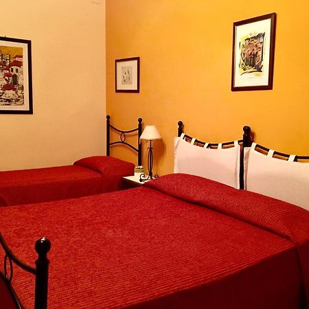 A Casa Di Mamma Hotell Milazzo Eksteriør bilde
